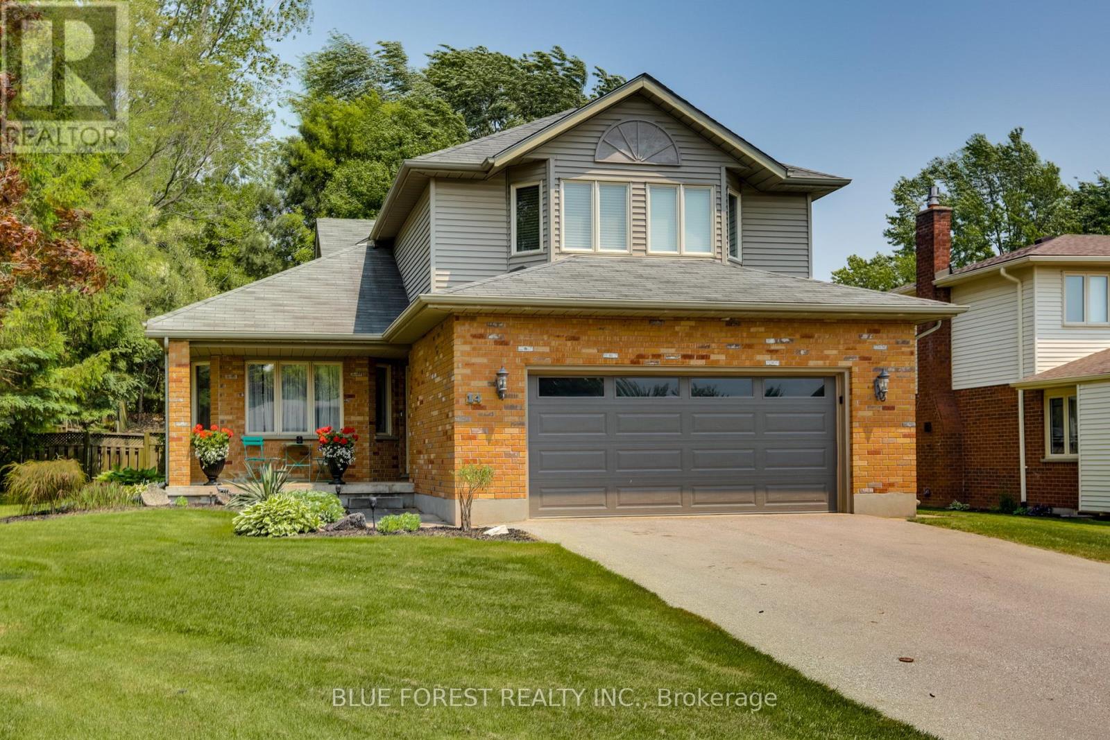 14 Eric Dr, Thames Centre, ON N0L 1G1