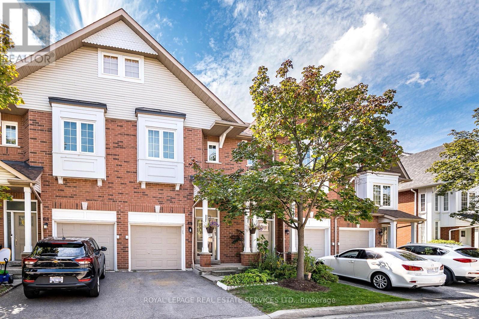 69 1588 South Parade Ct, Mississauga, ON L5M 6E7
