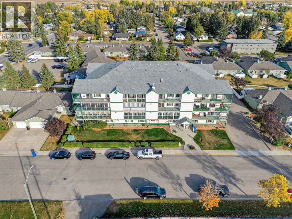 1881 17 Street Unit 202, Didsbury, AB T0M 0W0