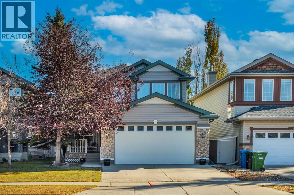 190 Everstone Dr SW, Calgary, AB T2Y 4V1