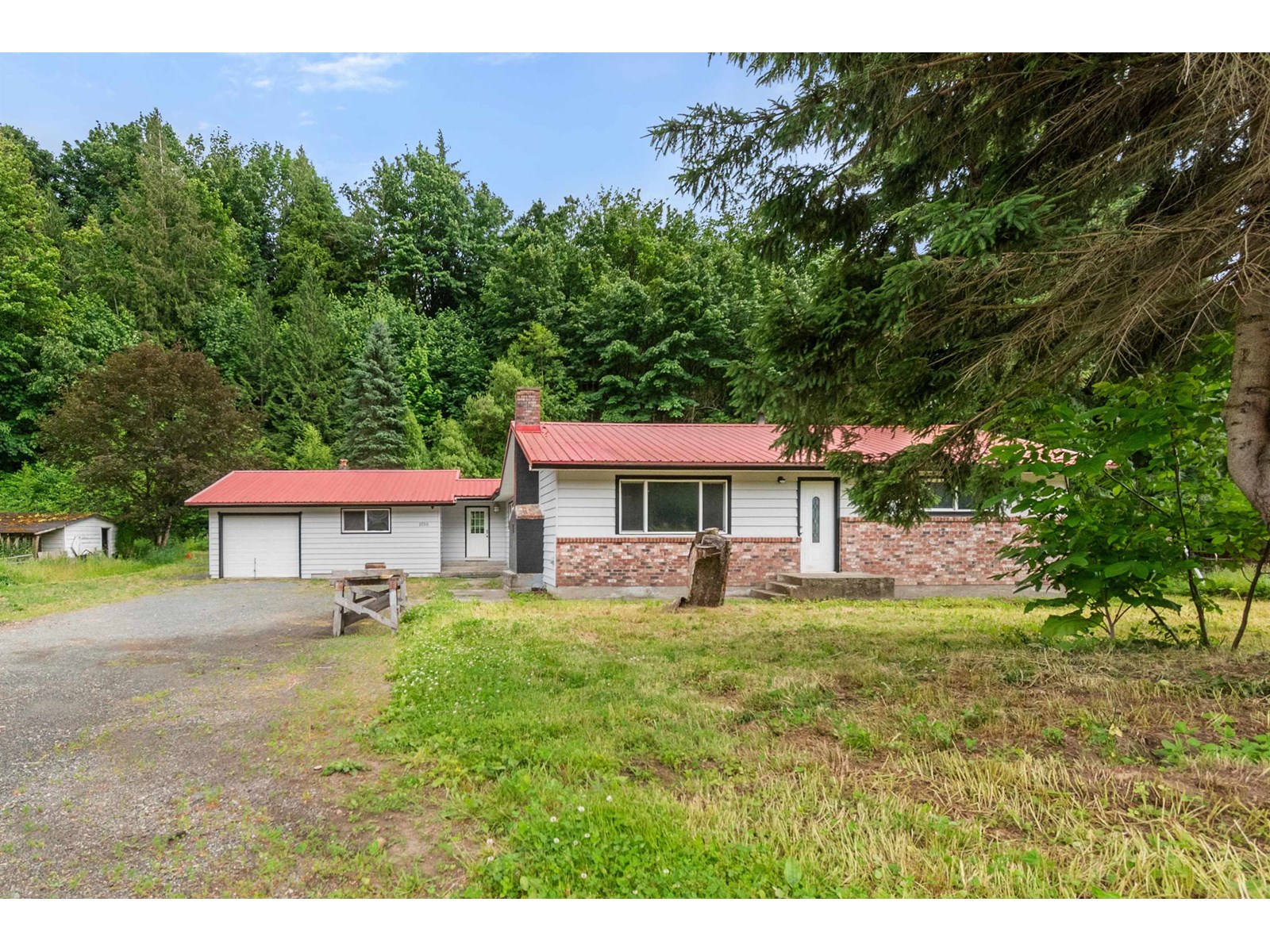 1010 Columbia Valley Roadcolumbia Vly, Columbia Valley, BC V2R 4X6