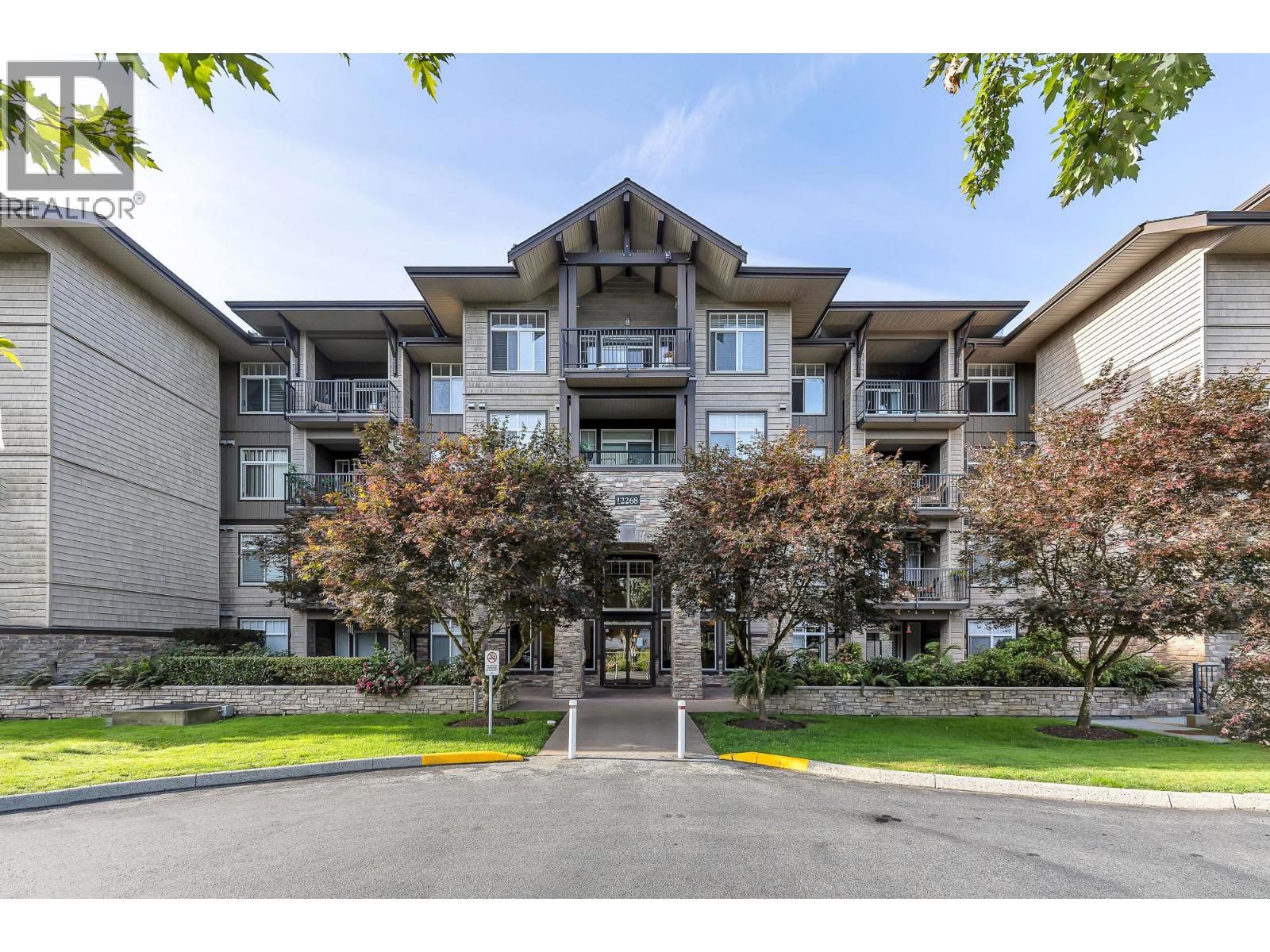 12268 224 Street Unit 301, Maple Ridge, BC V2X 6B8