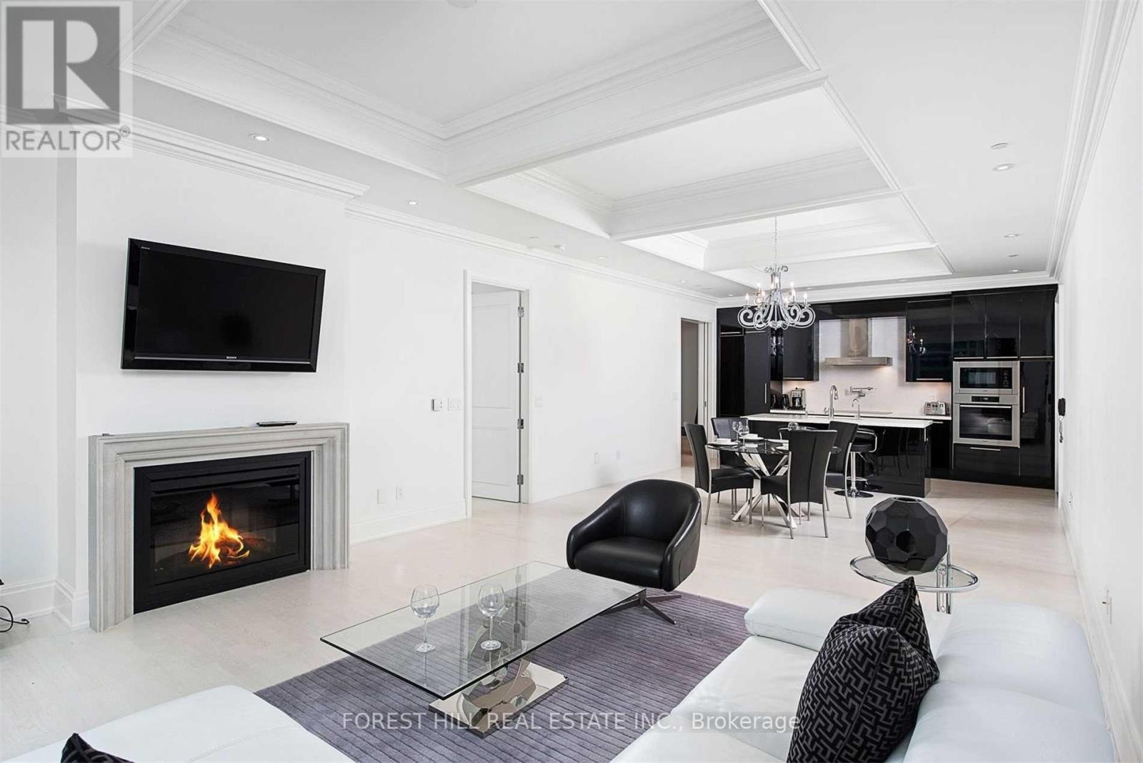 4202 311 Bay St, Toronto, ON M5H 4G5
