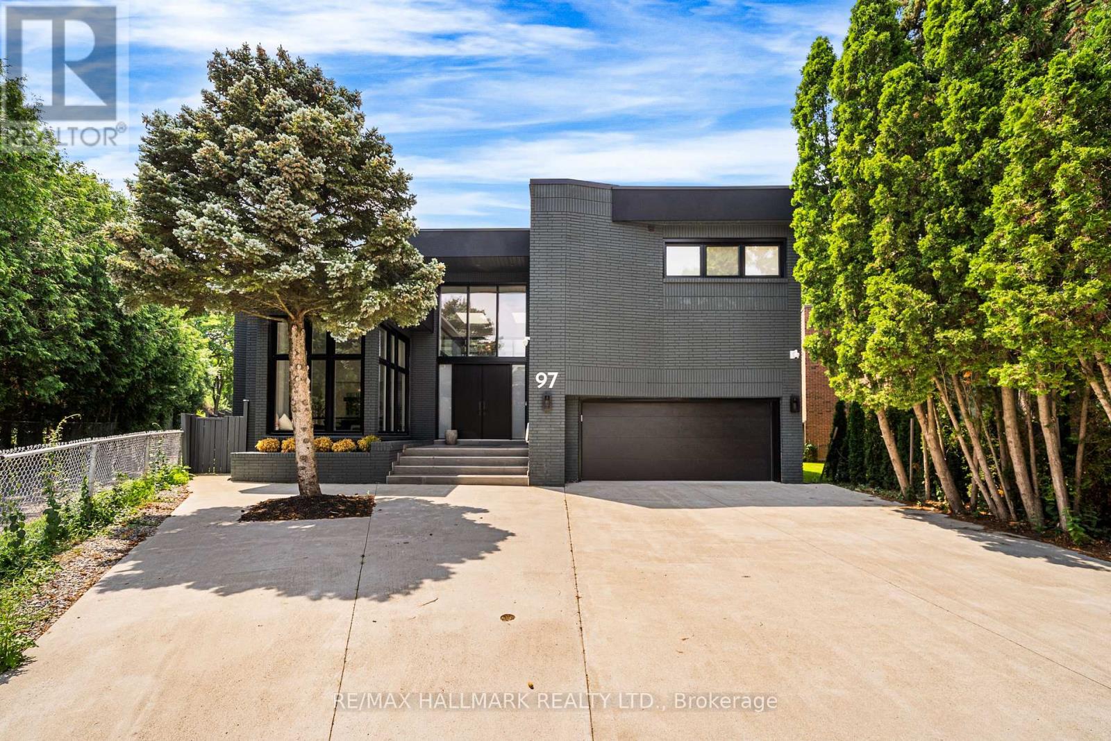 97 Clarinda Dr, Toronto, ON M2K 2V2