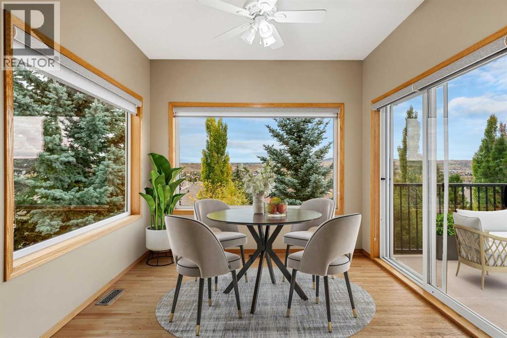 28 Bow Ridge Link, Cochrane, AB T4C 1V4