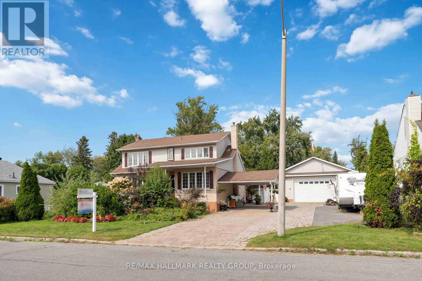 431 Blake Blvd, Ottawa, ON K1K 1A9