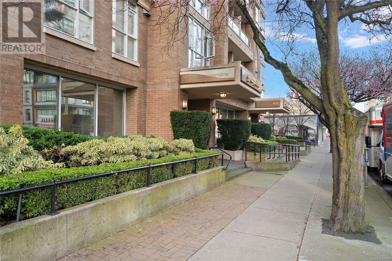 835 View St Unit 609 St, Victoria, BC V8W 3W8