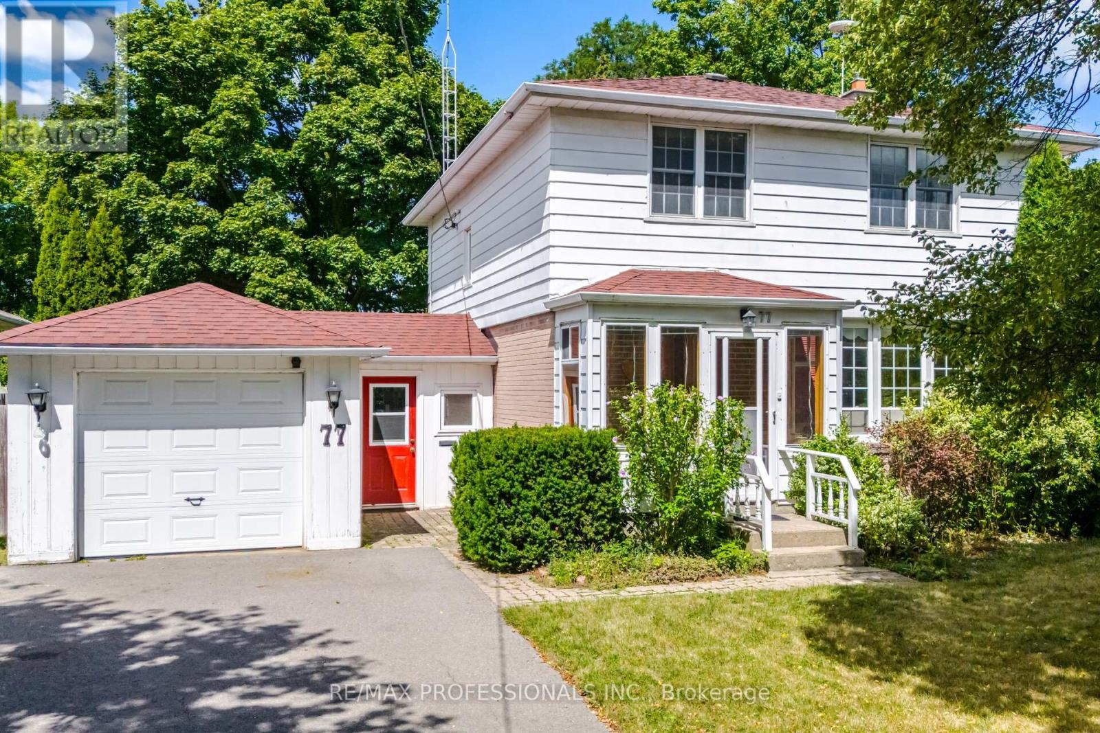 77 Bedford Park Ave, Richmond Hill, ON L4C 2N9