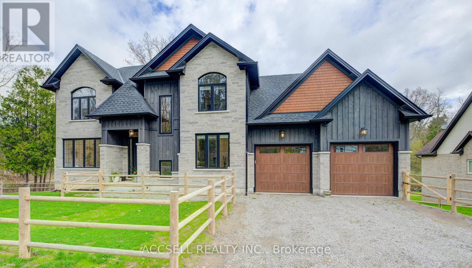1095 Mineral Springs Rd, Hamilton, ON L9H 5E3