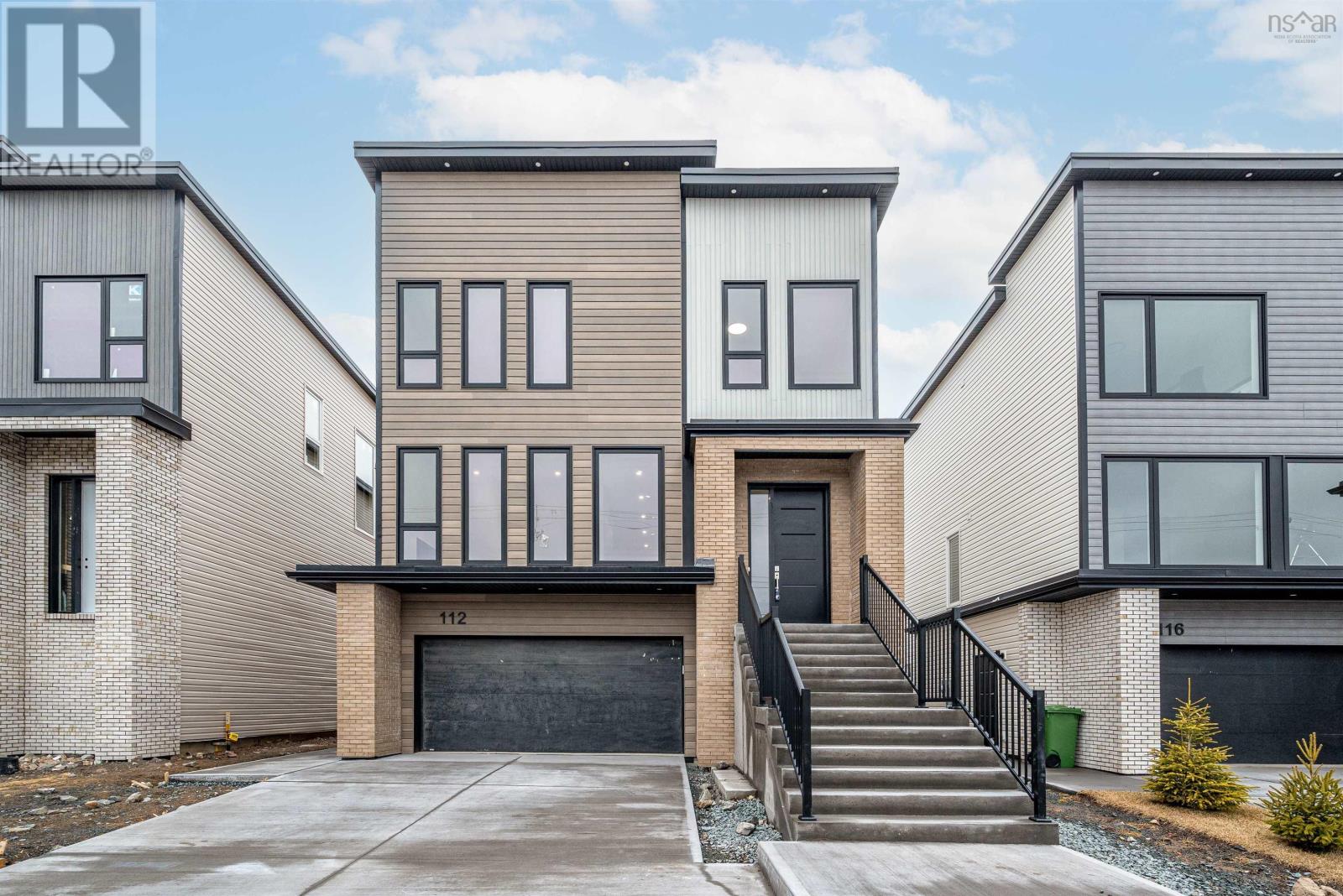 112 Samaa Ct, Bedford West, NS B4B 0Y4