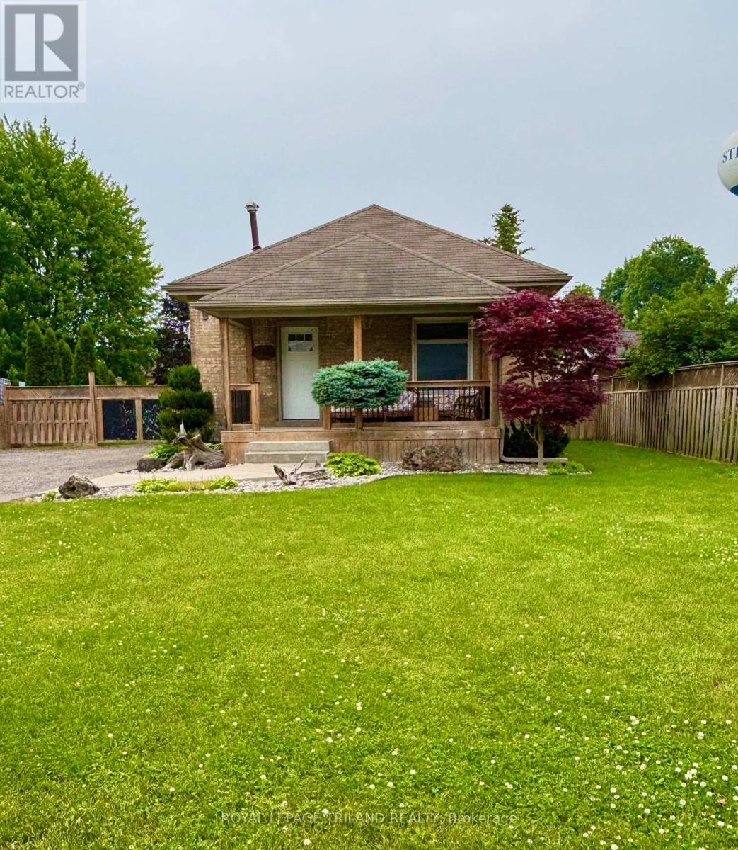 118 Scott St, Strathroy-caradoc Se, ON N7G 1K3
