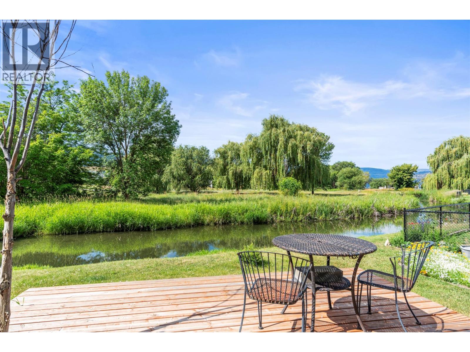 2727 Lakeshore Road Unit 101, Vernon, BC V1H 1X5