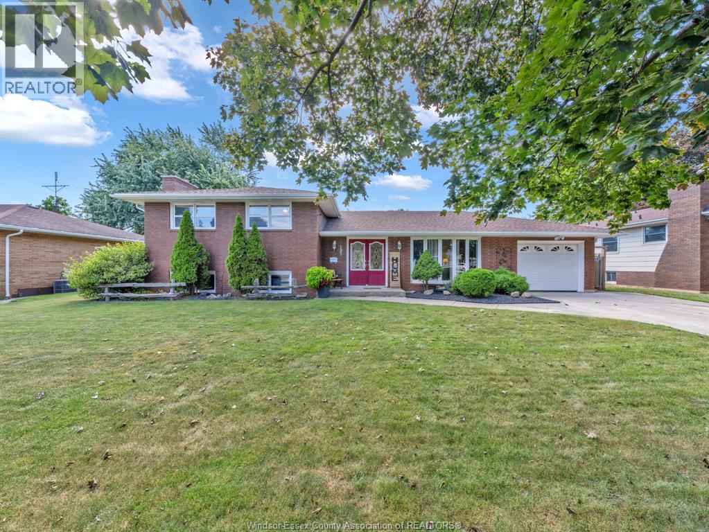 127 Mccallum Dr, Kingsville, ON N9Y 1G7
