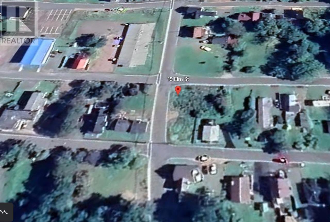 15 Elm St, Springhill, NS B0M 1X0