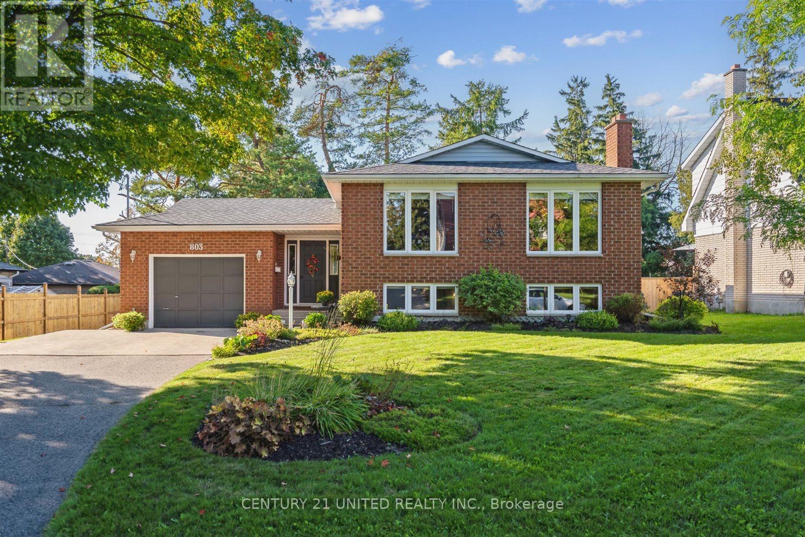 803 Crowley Crescent Ward 2, Peterborough, ON K9J 6P5