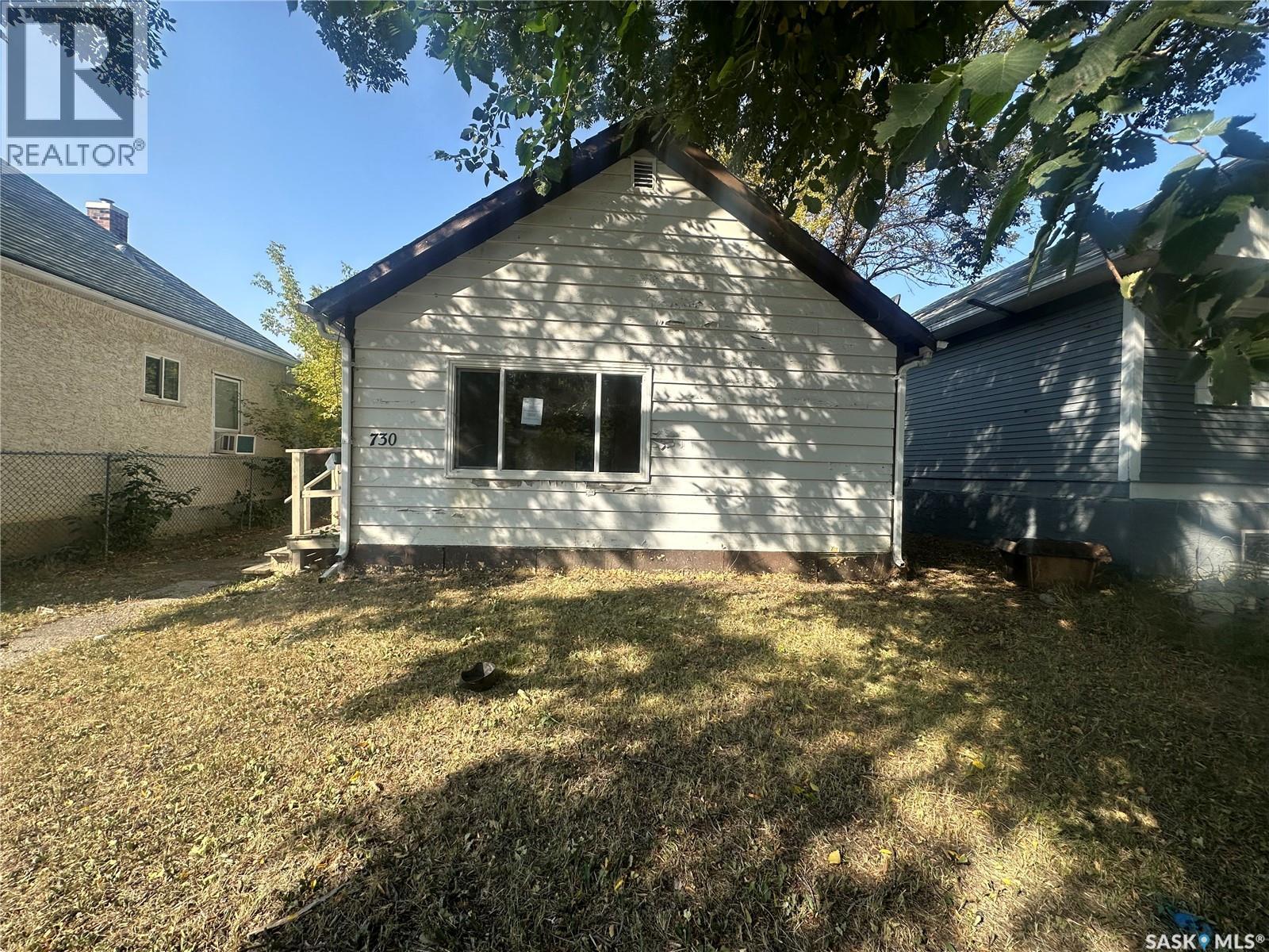 730 Cameron St, Regina, SK S4T 3V9
