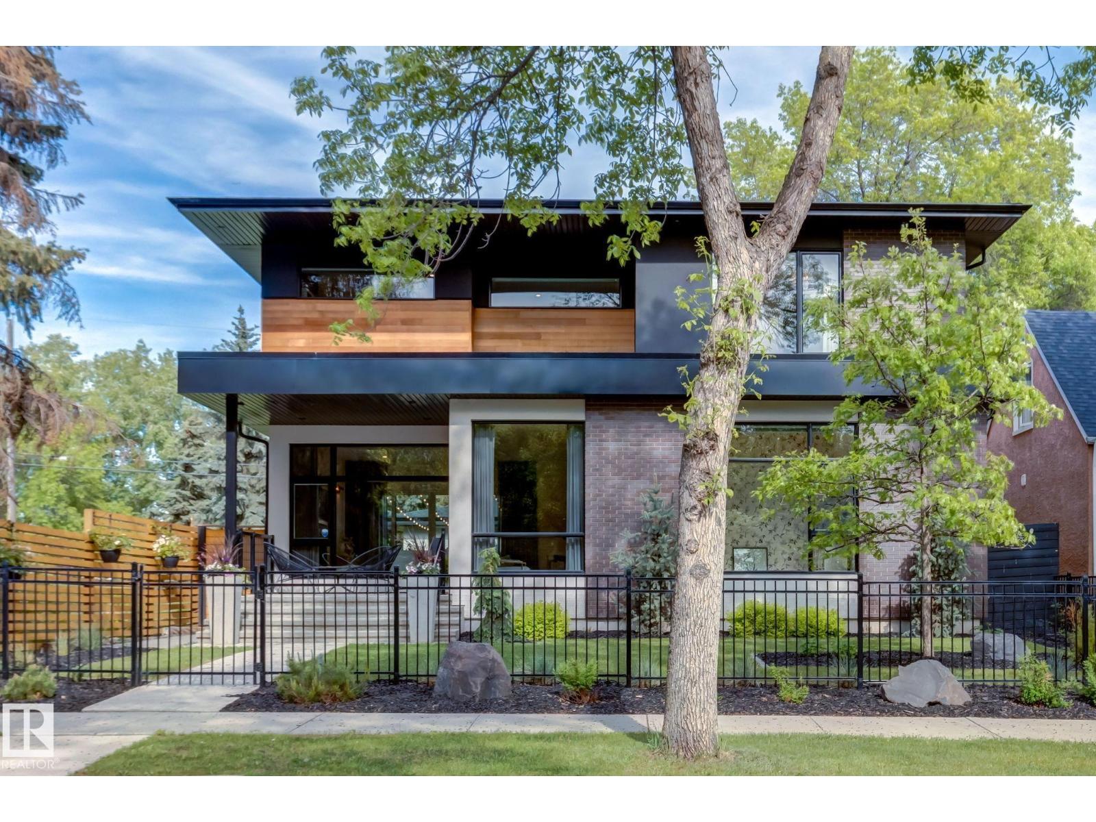 122 St Nw Unit 10979, Edmonton, AB T5M 0A9