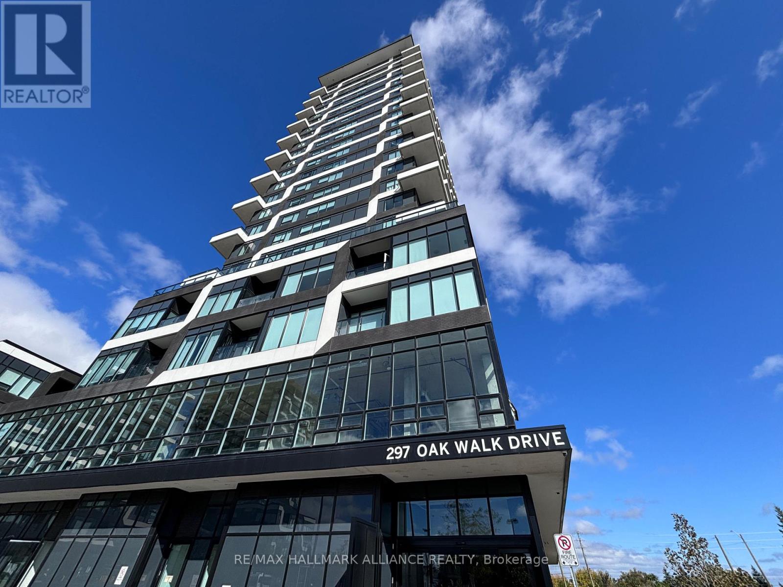 1804 297 Oak Walk Dr, Oakville, ON L6H 6Z3