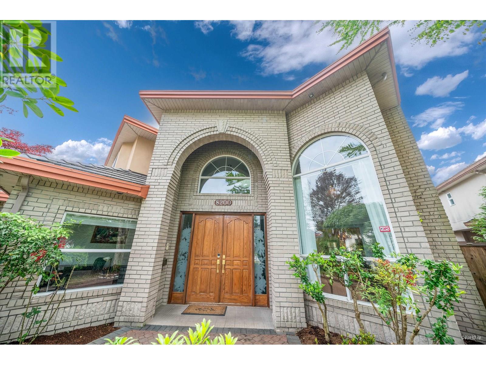 8200 Bowcock Rd, Richmond, BC V6Y 1C2