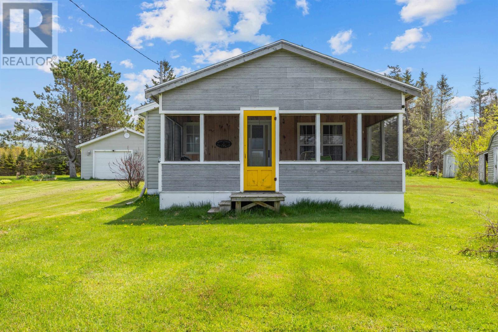 12529 Northside Rd, Souris, PE C0A 2B0