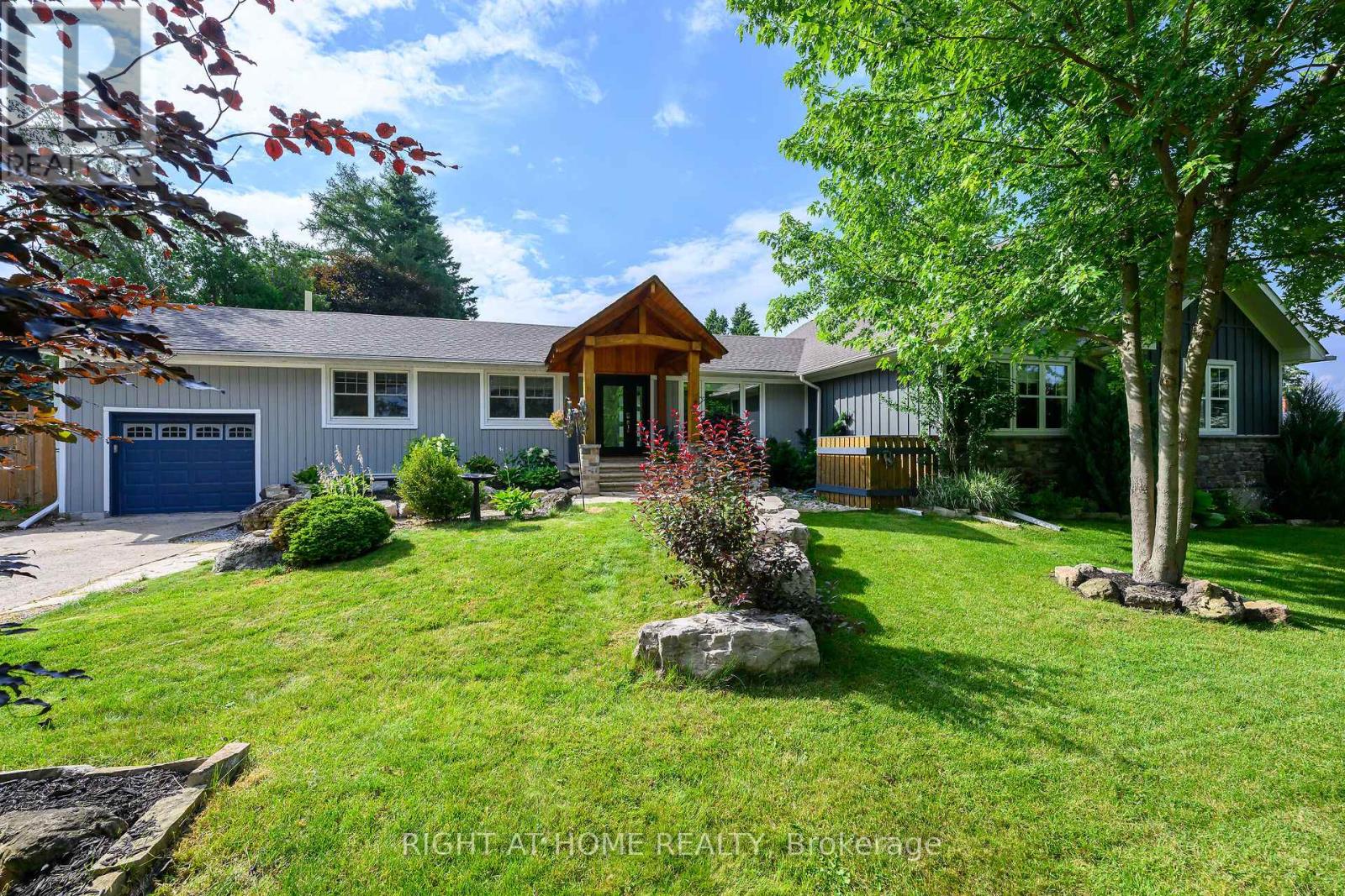 8th Concession Road E Unit 307, Hamilton, ON L7N 2Z7