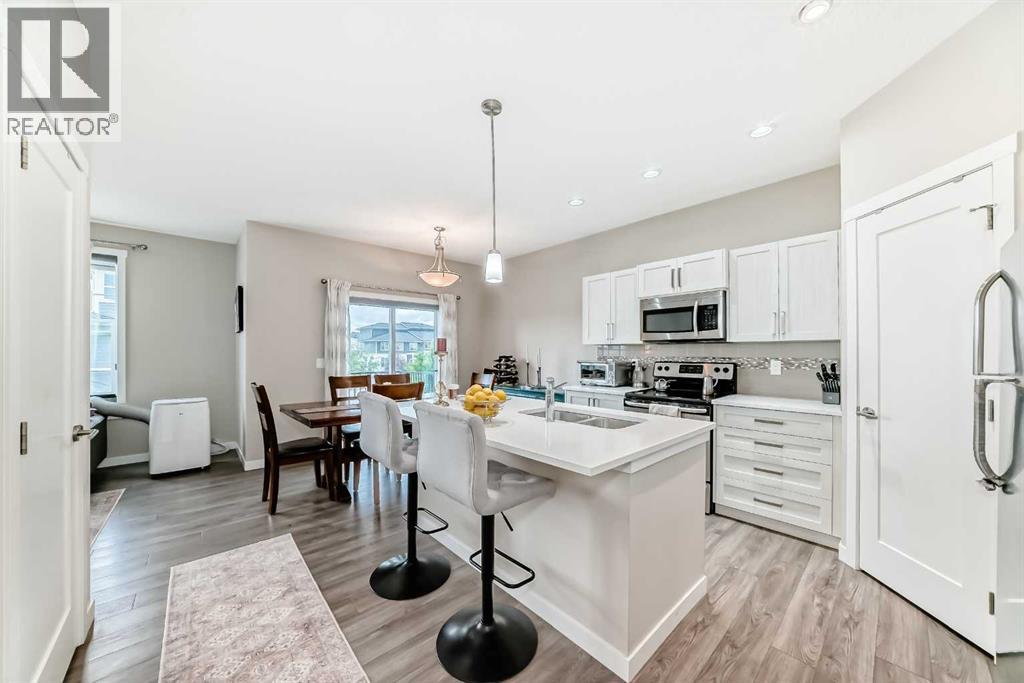 428 Nolan Hill Drive Nw Unit 303, Calgary, AB T3R 0V4