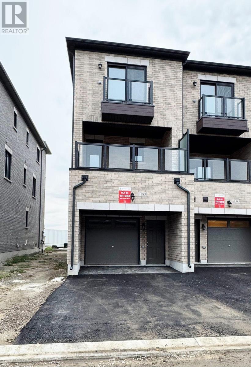 383 Inspire Blvd, Brampton Sandringham-wellington North, ON L6R 4E4