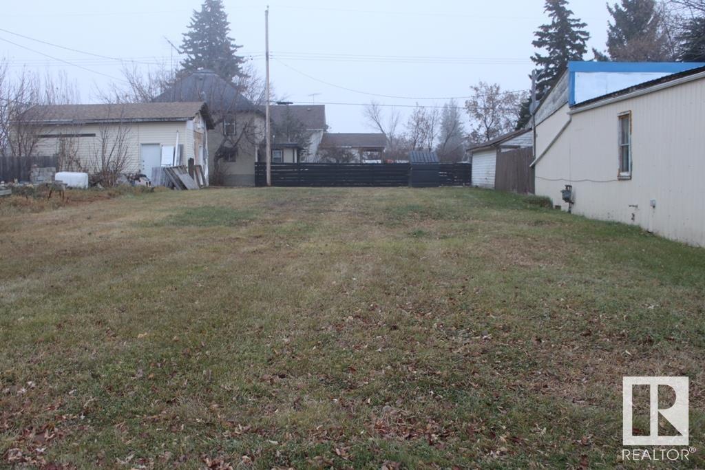 50 St Unit 4923 #4923, Holden, AB T0B 2C0