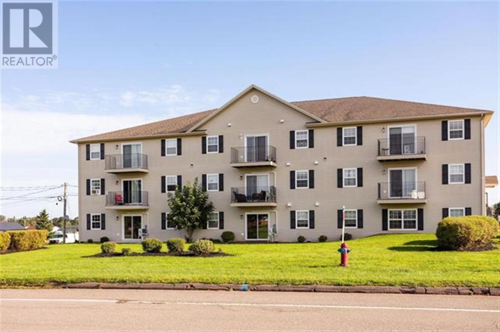 29 Glen Stewart Drive Unit 5 Dr #5, Stratford, PE C1B 2A8