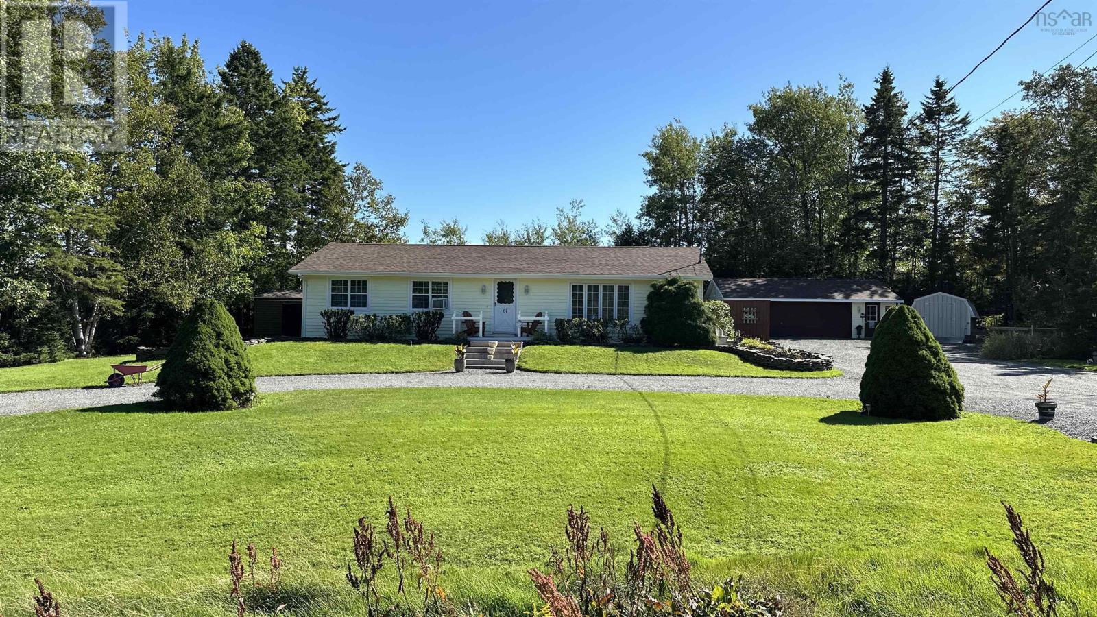61 Franklin Dr, Truro, NS B6L 1G2