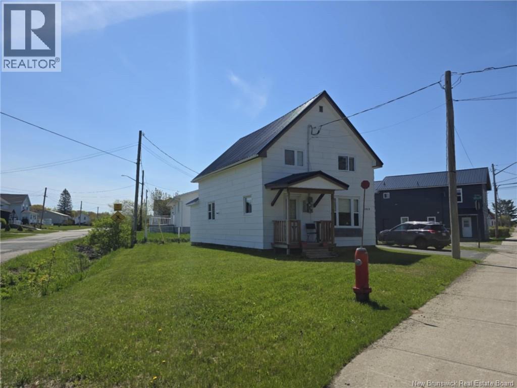 1413 Rough Waters, Bathurst, NB E2A 1Z4