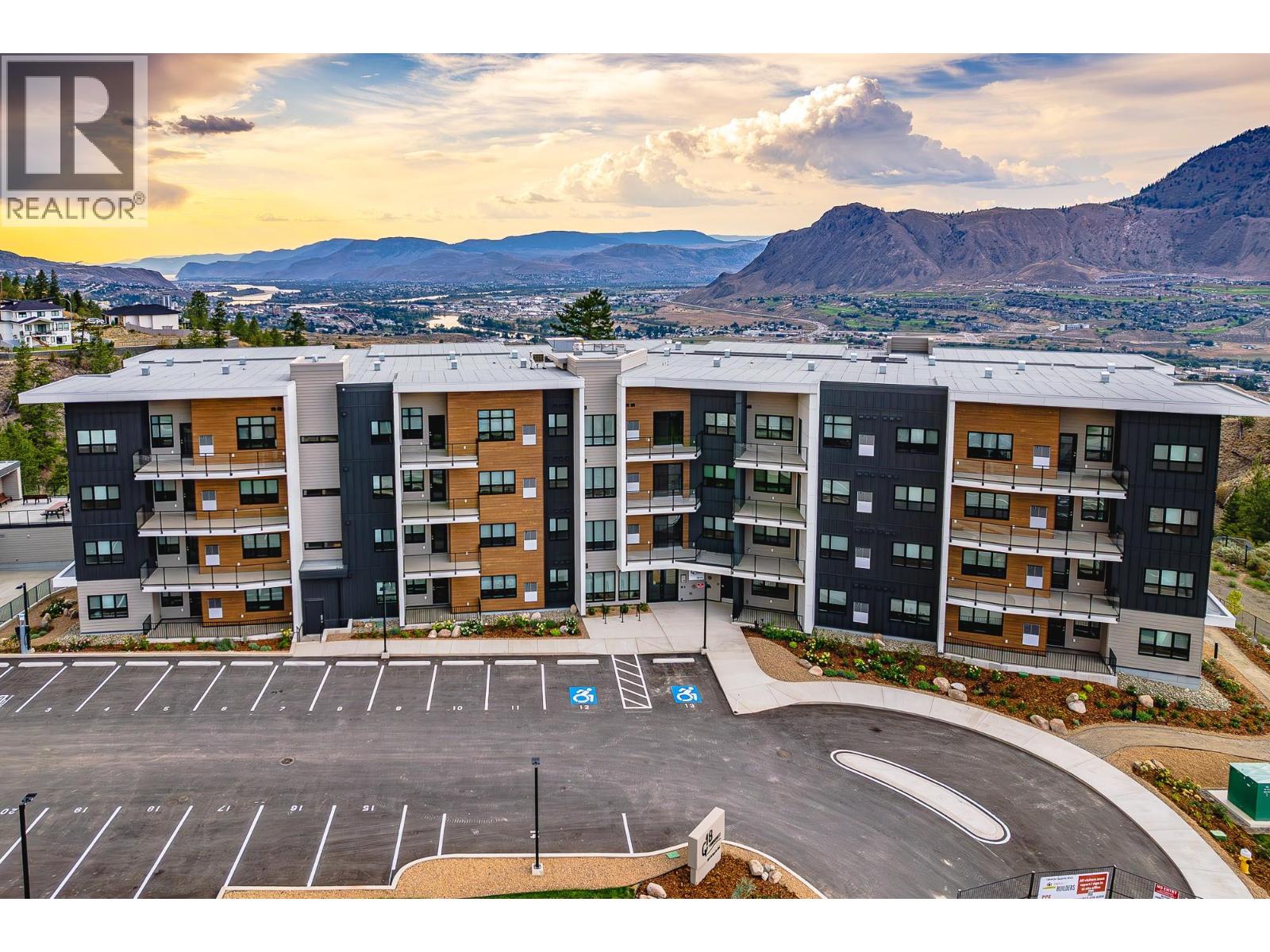 1844 Quappelle Boulevard Unit 410, Kamloops, BC V2E 0E8