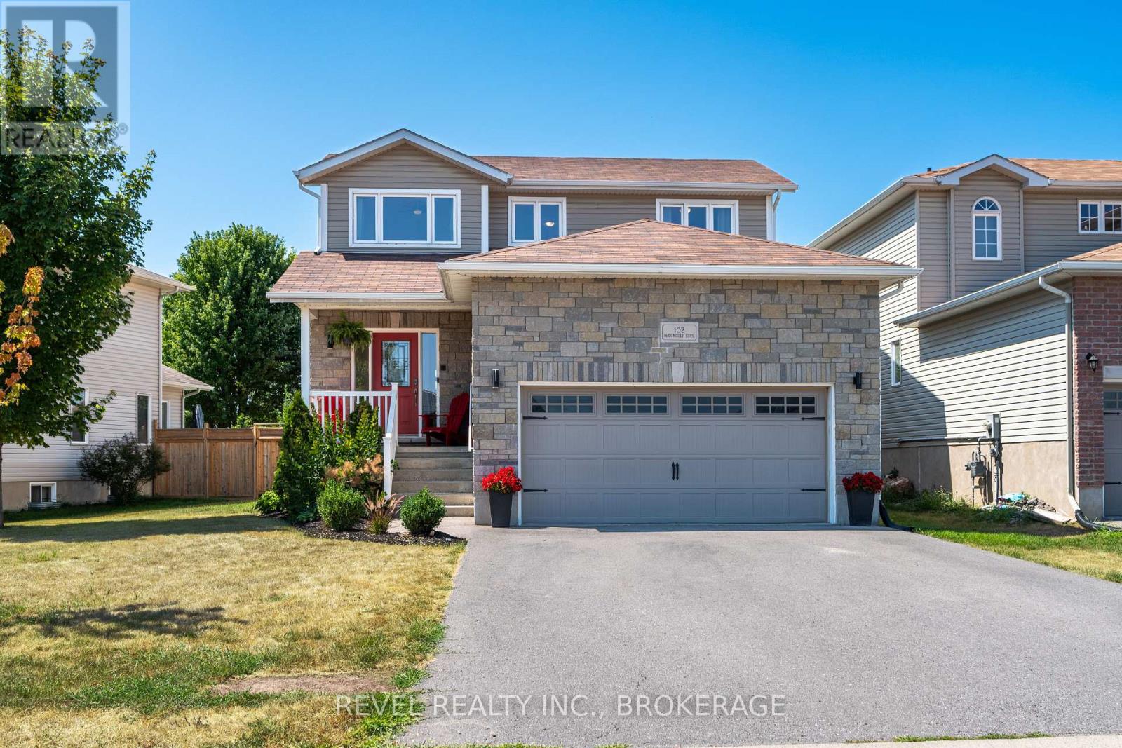 102 Mcdonough Cres, Loyalist, ON K7N 0A4
