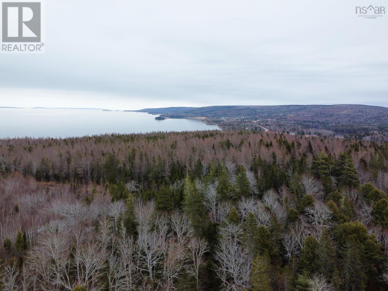 West Bay Highway, Dundee, NS B0E 3K0