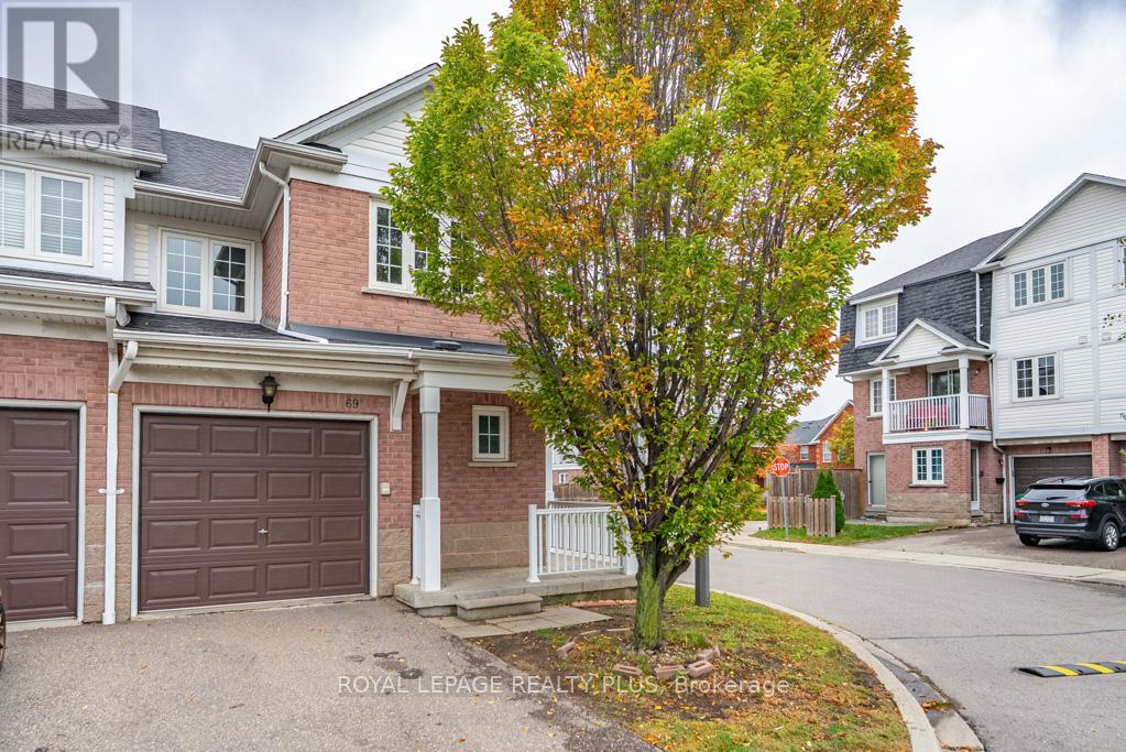 69 6830 Meadowvale Town Ctr, Mississauga, ON L5N 7T5