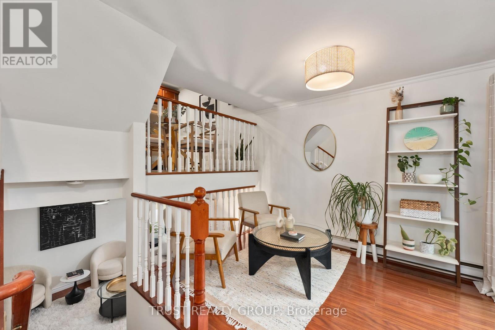 32 41 Battenberg Ave, Toronto, ON M4L 1J7
