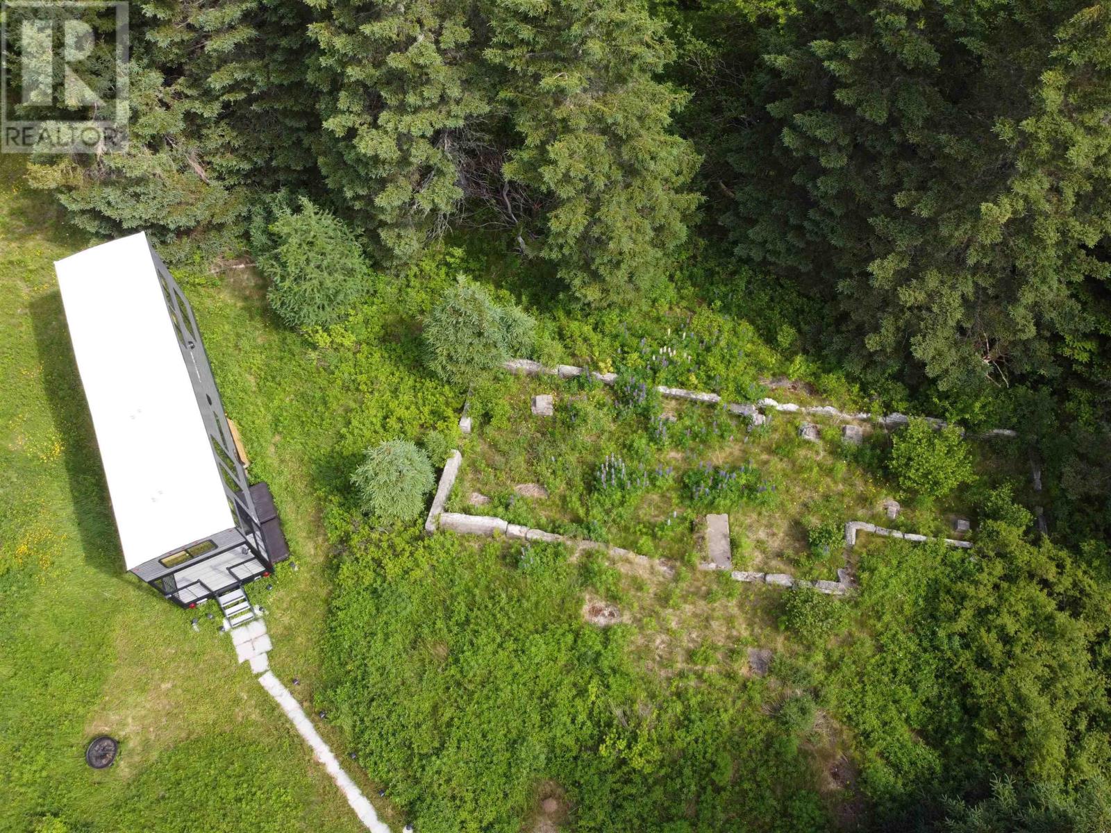 24 Englehutt Rd, Moser River, NS B0J 2K0