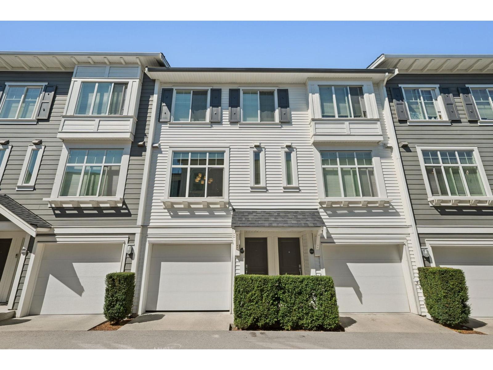 15230 Guildford Drive Unit 165, Surrey, BC V3R 0C8