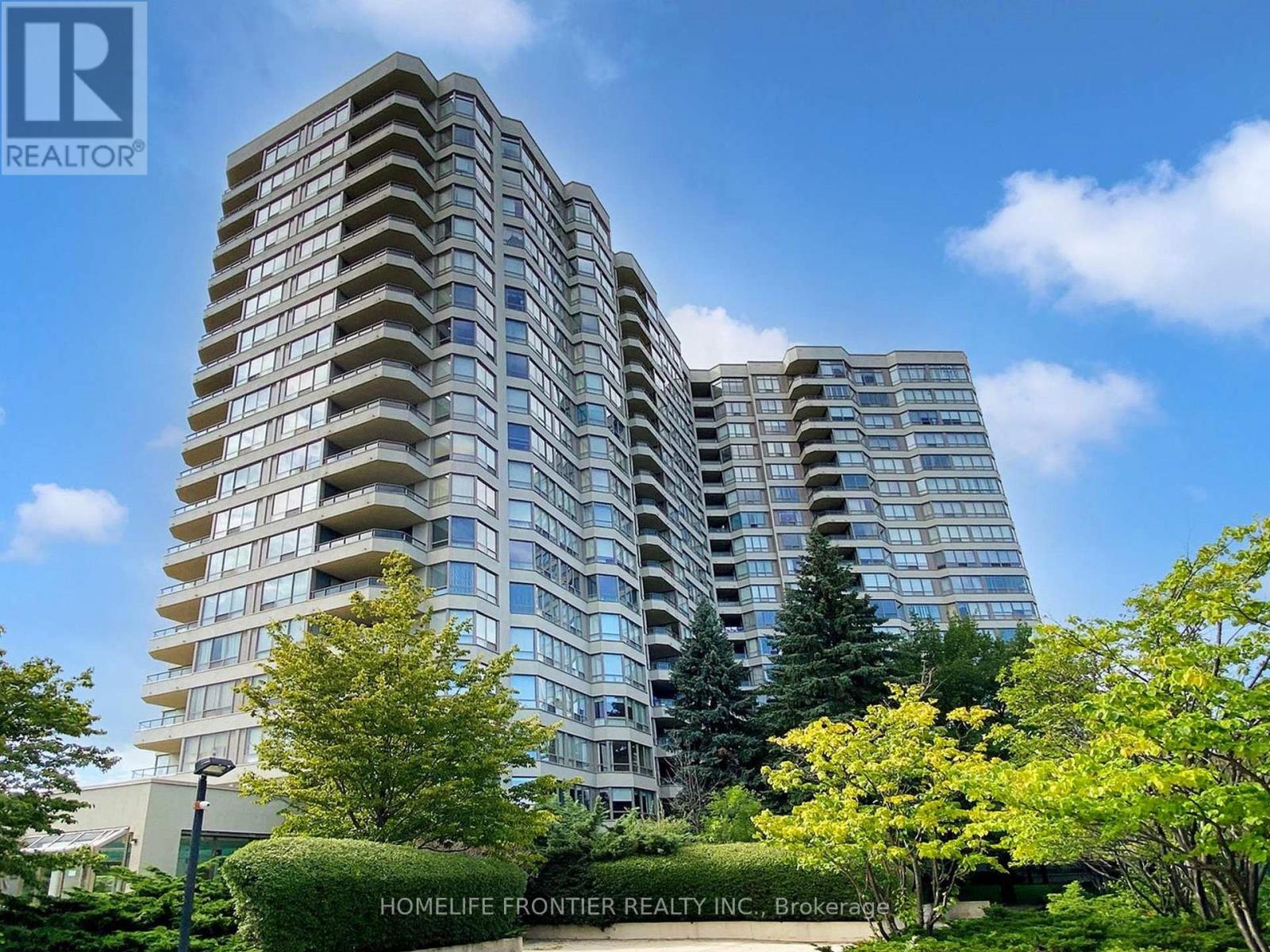 215 175 Bamburgh Cir, Toronto, ON M1W 3X8