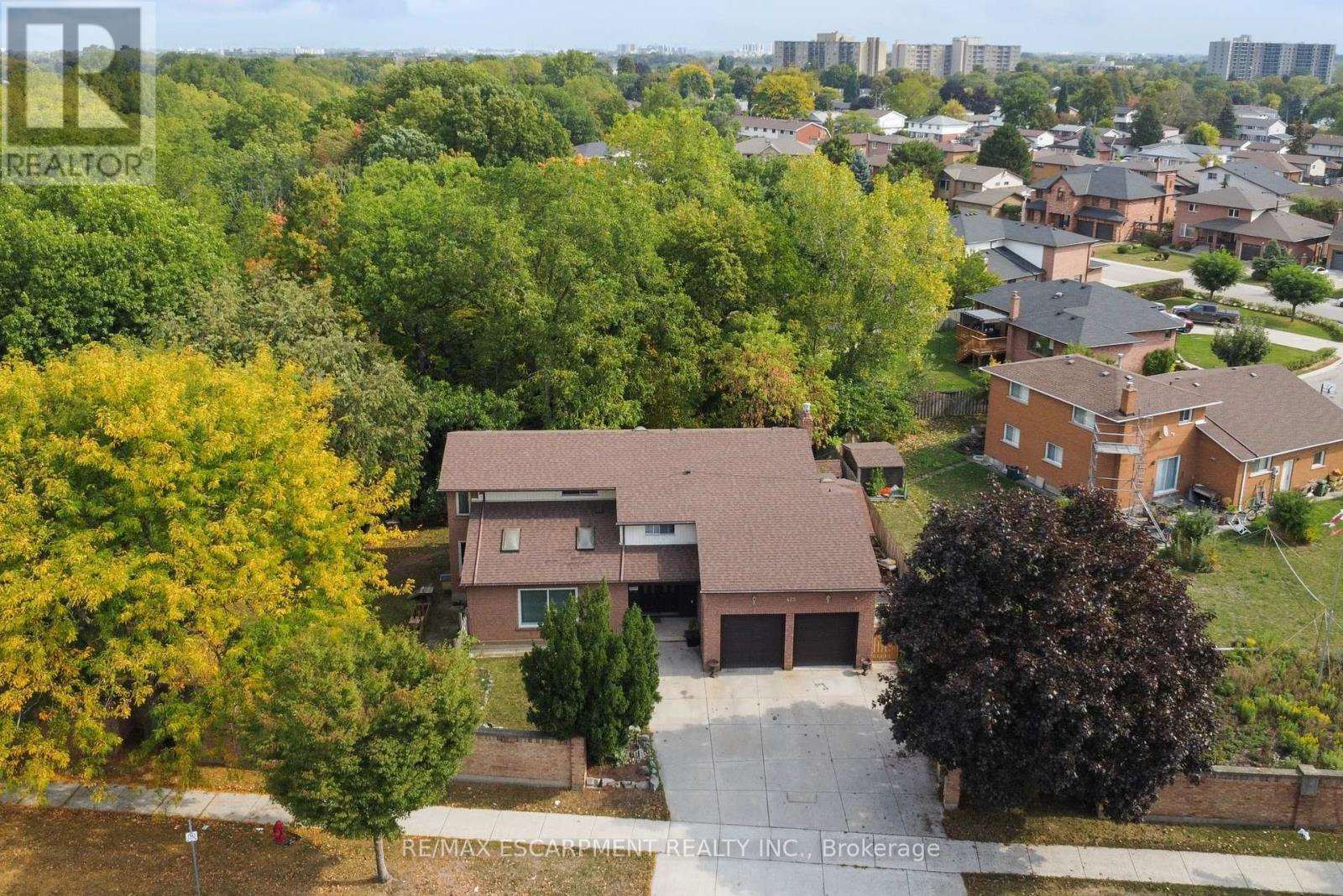 425 Greenhill Ave, Hamilton, ON L8K 6P5