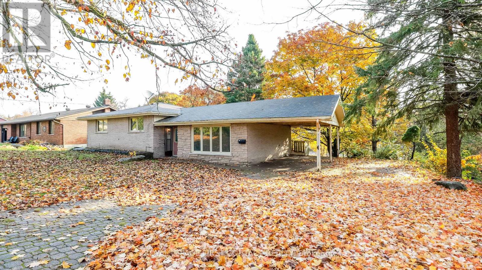 18 Kennedy Dr, Kawartha Lakes, ON K0M 1N0