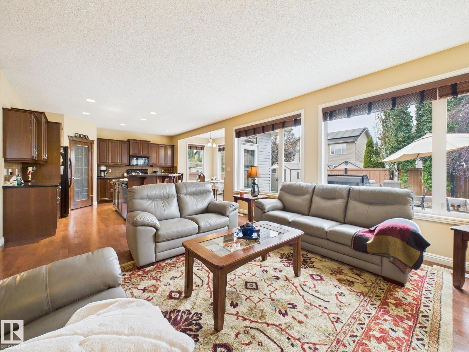 80 N Ridge Dr, St. Albert, AB T8N 7M6