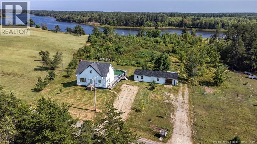 210 Pirogue, Richibouctou-village, NB E4W 1J8