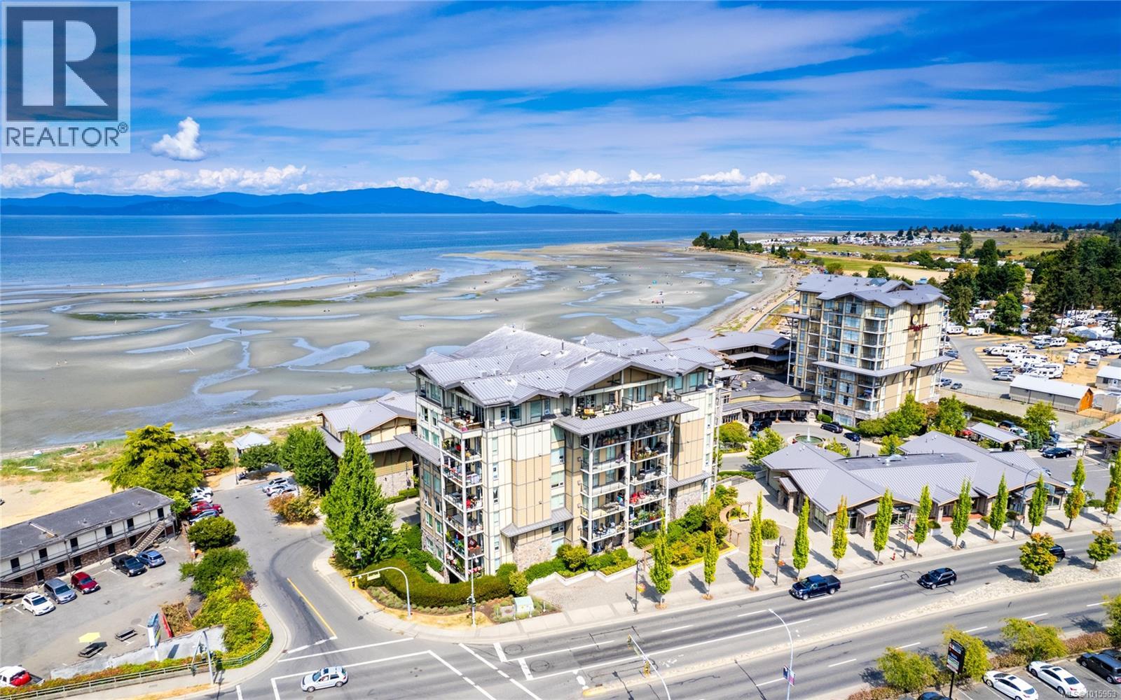194 Beachside Dr Unit 401 Dr, Parksville, BC V9P 0B1