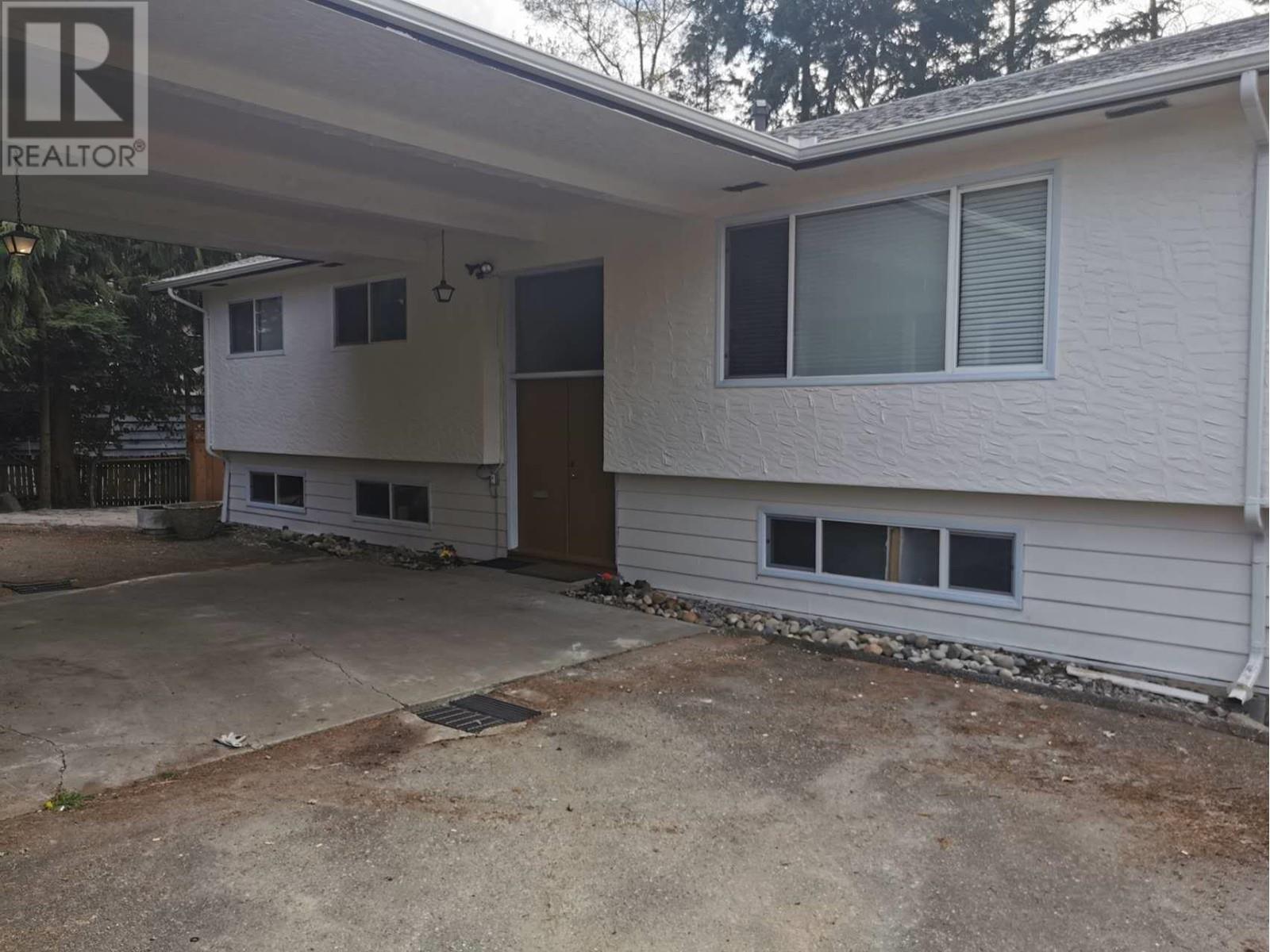 7044 Fielding Ct, Burnaby, BC V5A 1Y5