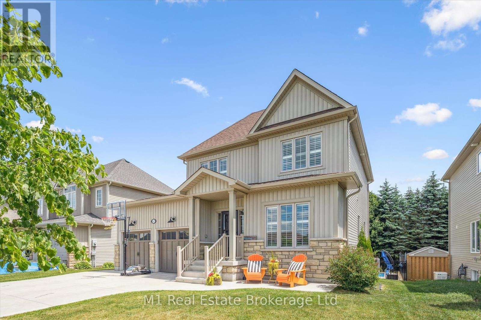 62 Ryan St, Centre Wellington, ON N1M 0C9