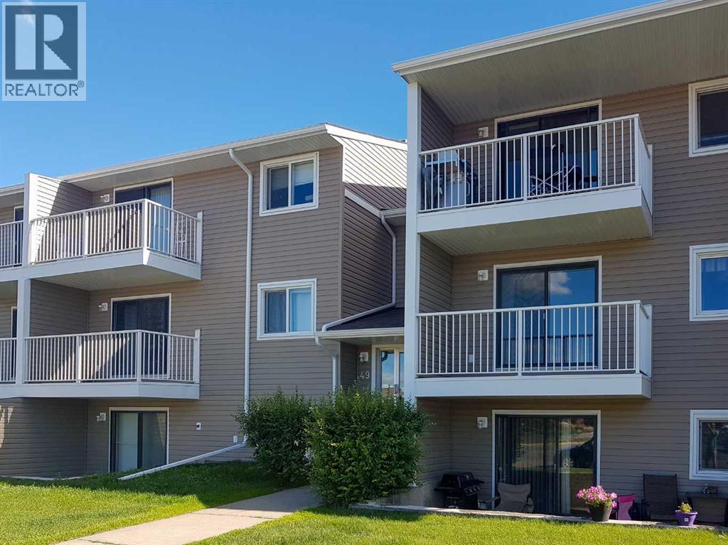 49 Bennett Street Unit 202, Red Deer, AB T4R 1V4