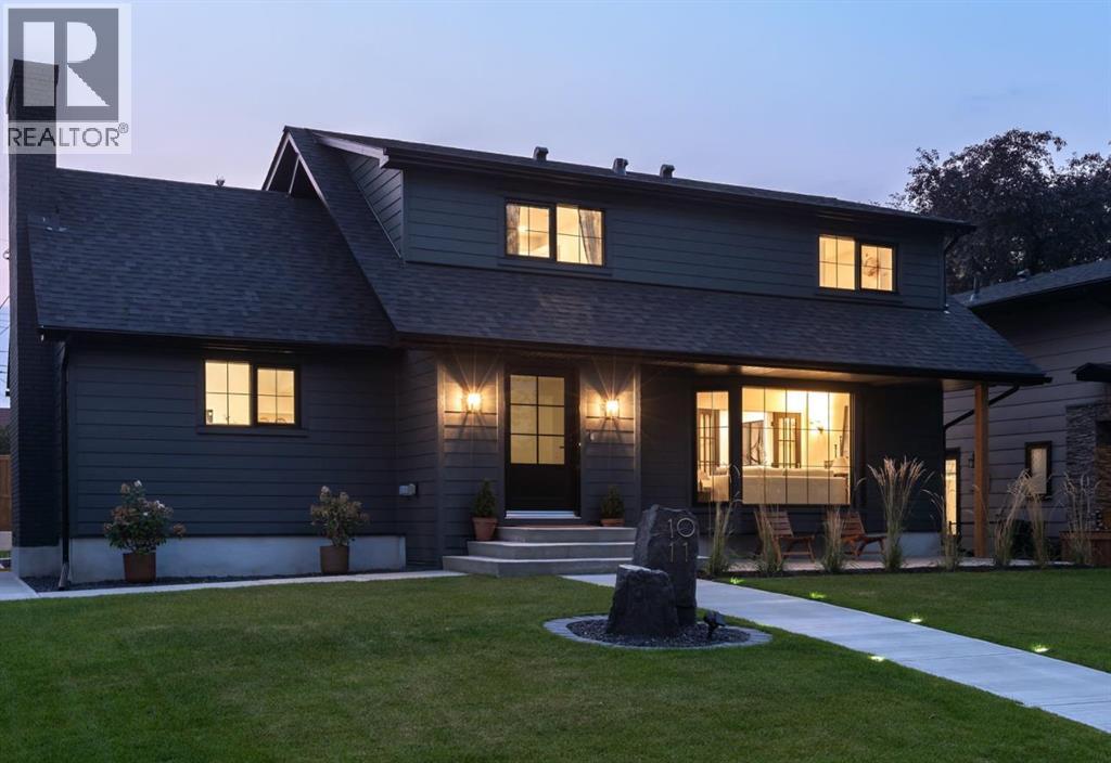 1011 Lake Wapta Way SE, Calgary, AB T2J 2N8