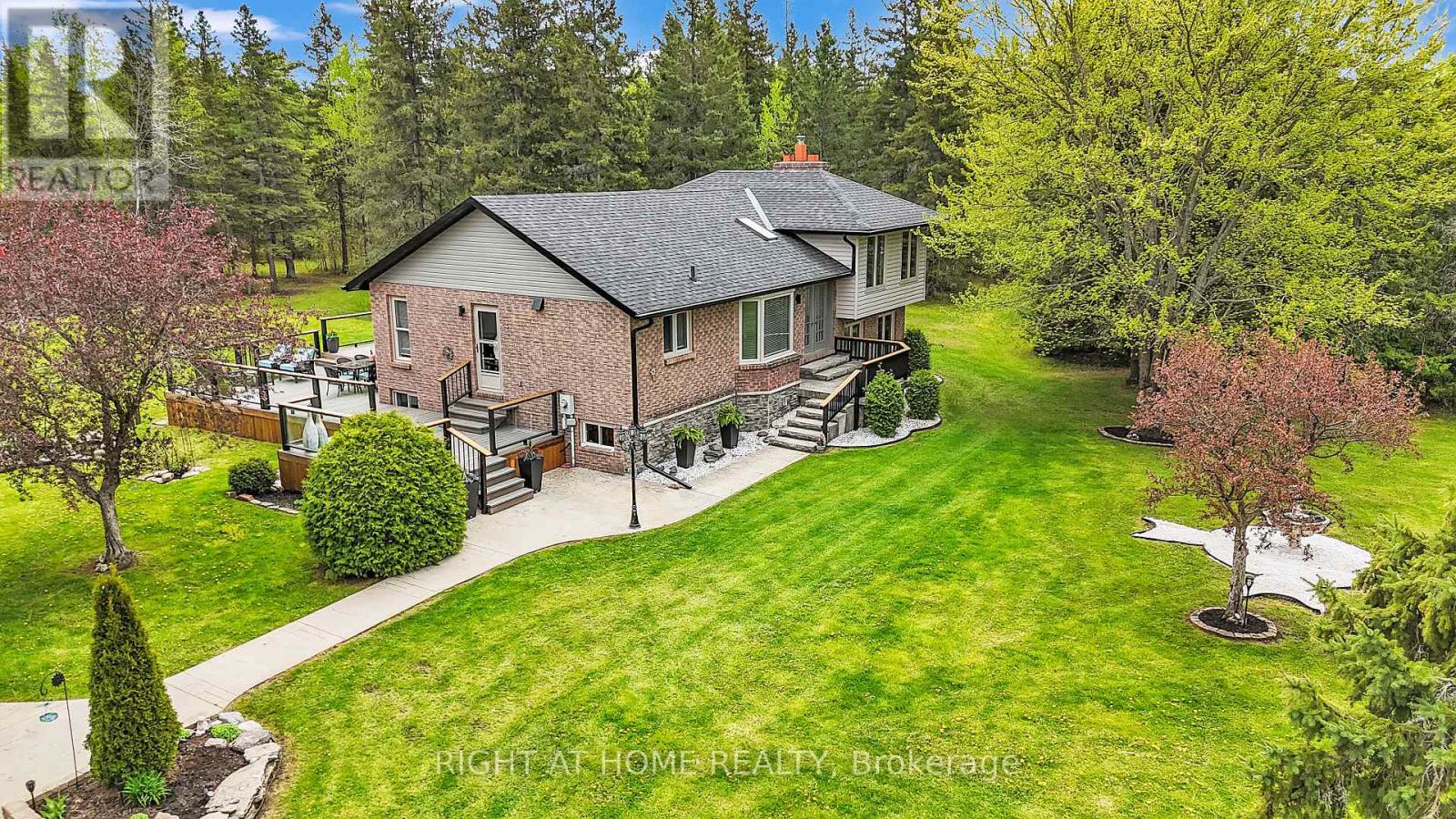 119 Sturgeon Glen Rd, Kawartha Lakes, ON K0M 1N0