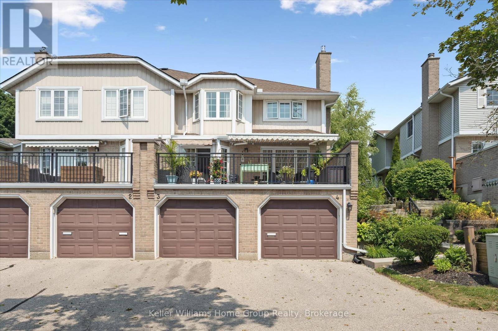 4 106 Woodlawn Rd E, Guelph, ON N1E 1B7